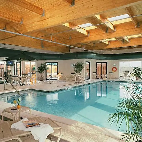 Hotel Courtyard By Marriott Toronto Airport