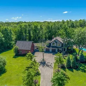 Holiday home Lulu's Chalet Montreal