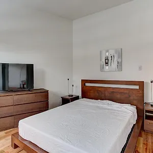 Apartment Modern In Ndg Montreal