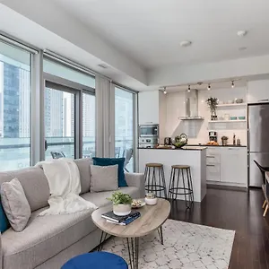 Apartment Downtown, Cn Tower, Financial District Toronto