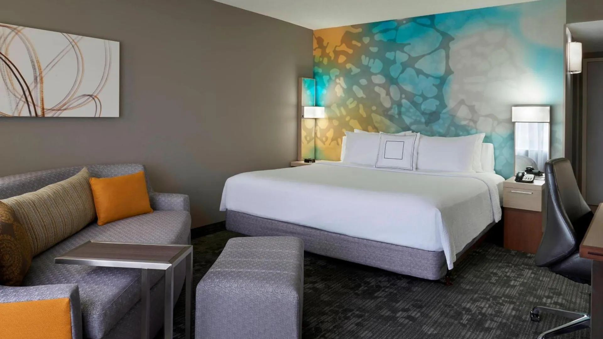 ***  Hotel Courtyard By Marriott Toronto Airport Canada