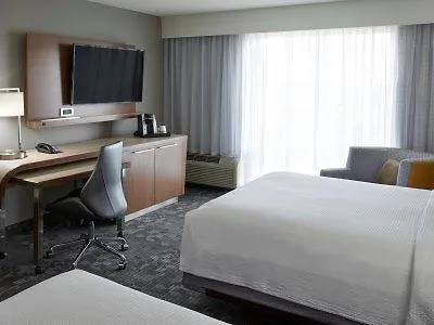 Courtyard By Marriott Toronto Airport Hotel 3*,  Canada