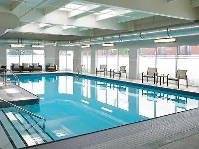 Courtyard By Marriott Toronto Airport Hotel