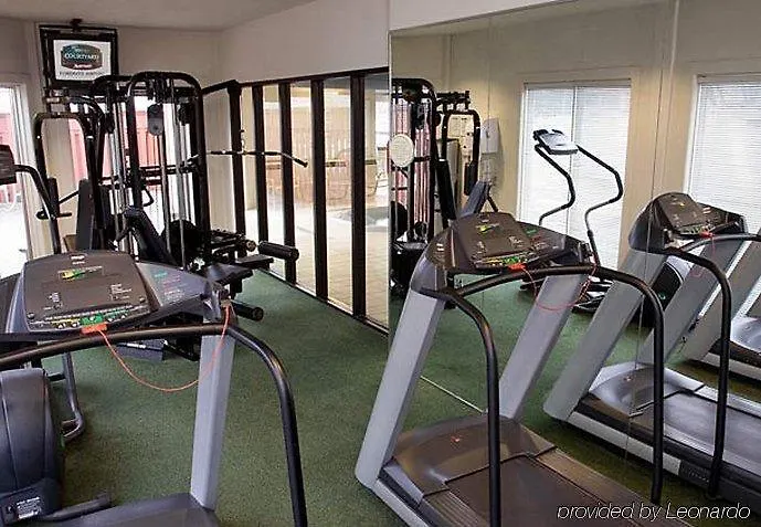 Courtyard By Marriott Toronto Airport Hotel