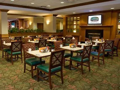 Courtyard By Marriott Toronto Airport Hotel